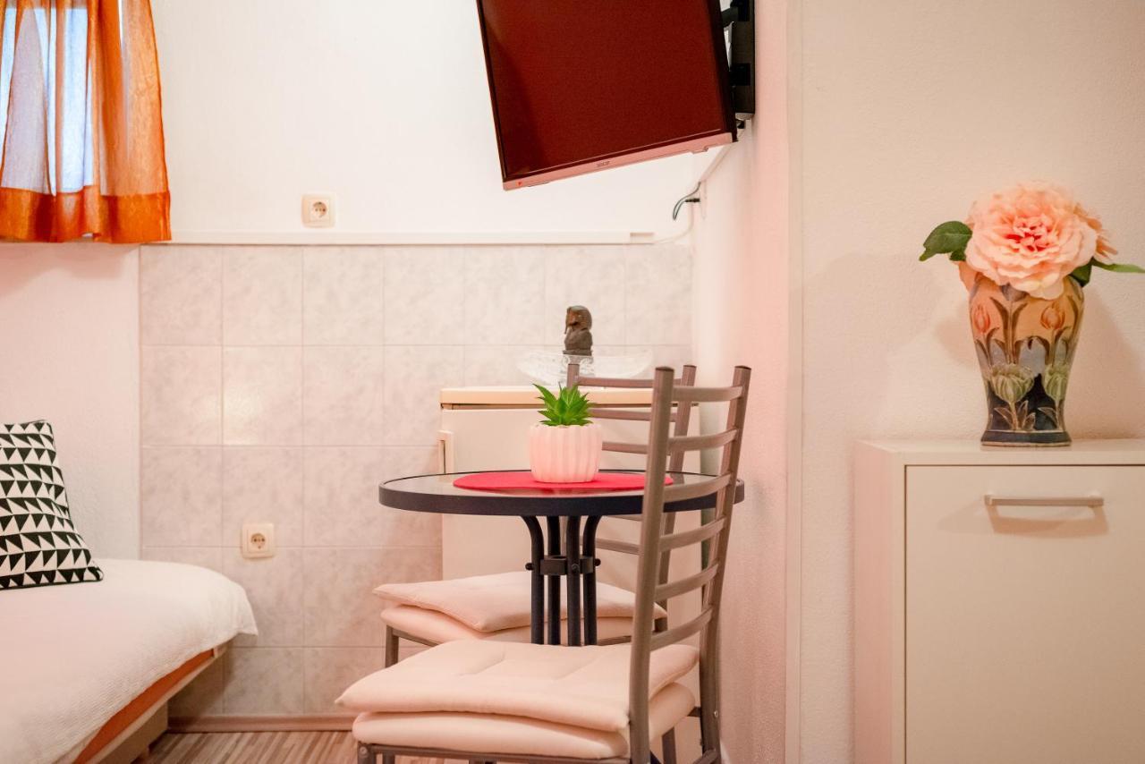 Damira Rooms Σπλιτ Εξωτερικό φωτογραφία